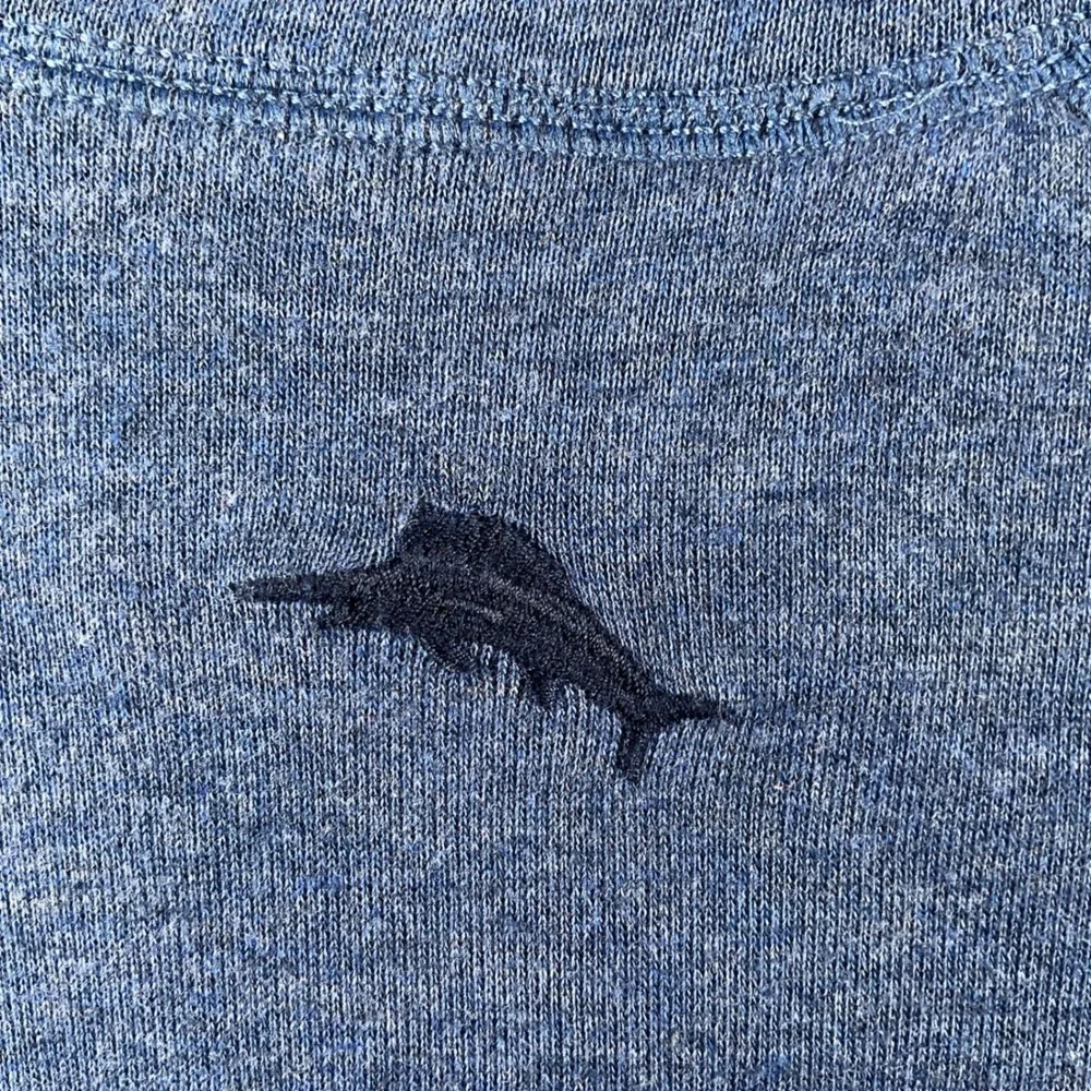 Tommy Bahama Pullover Men X Large( see measurements)Blue Split Neck Marlin Logo
